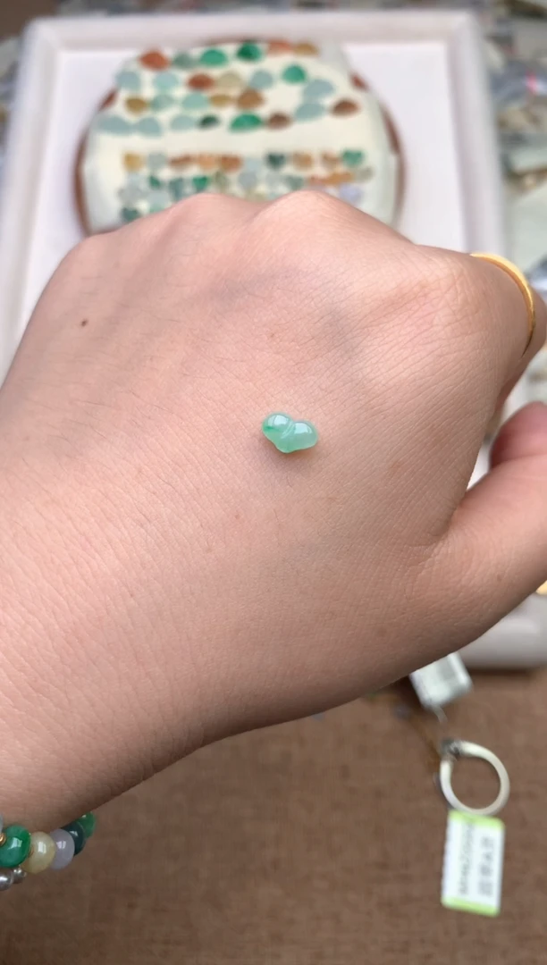 未镶嵌挂件翡翠?***?一73
