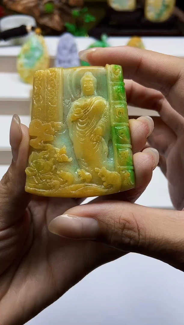 颈饰未镶嵌翡翠翡翠A货