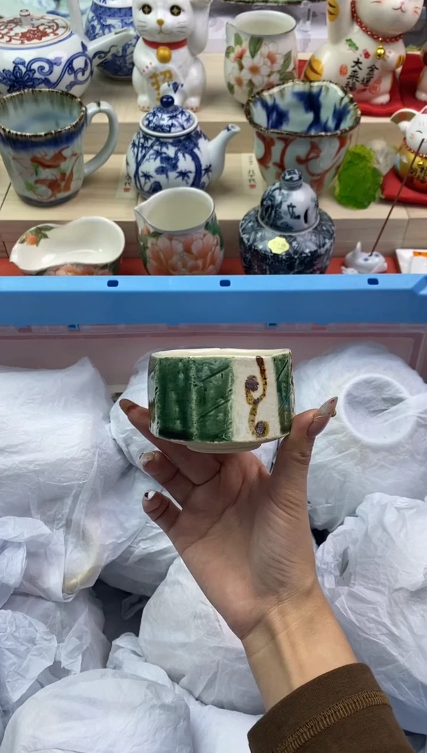 【闪购商品】瓷片隆莲瓷器欢迎大家