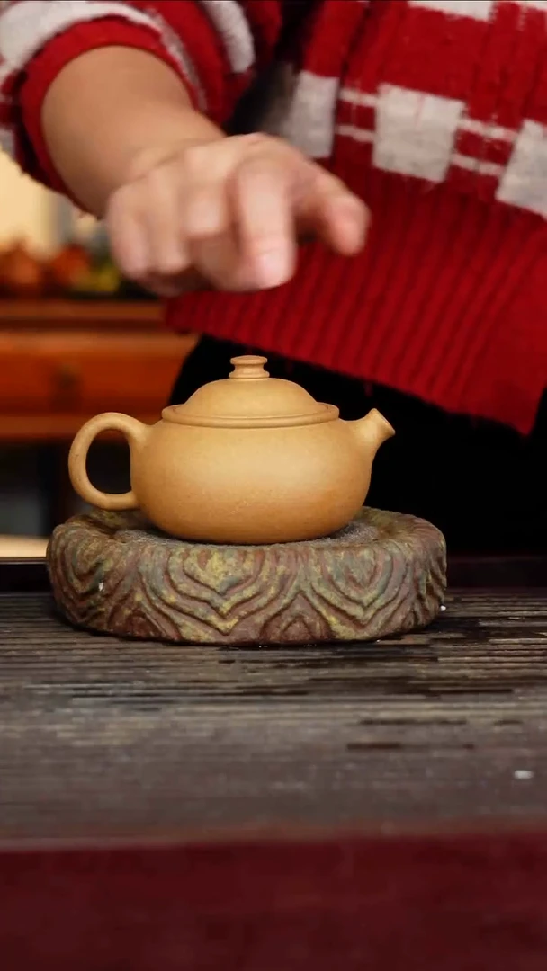 宜兴原矿紫砂壶茶壶宜兴原矿紫砂壶茶壶160C