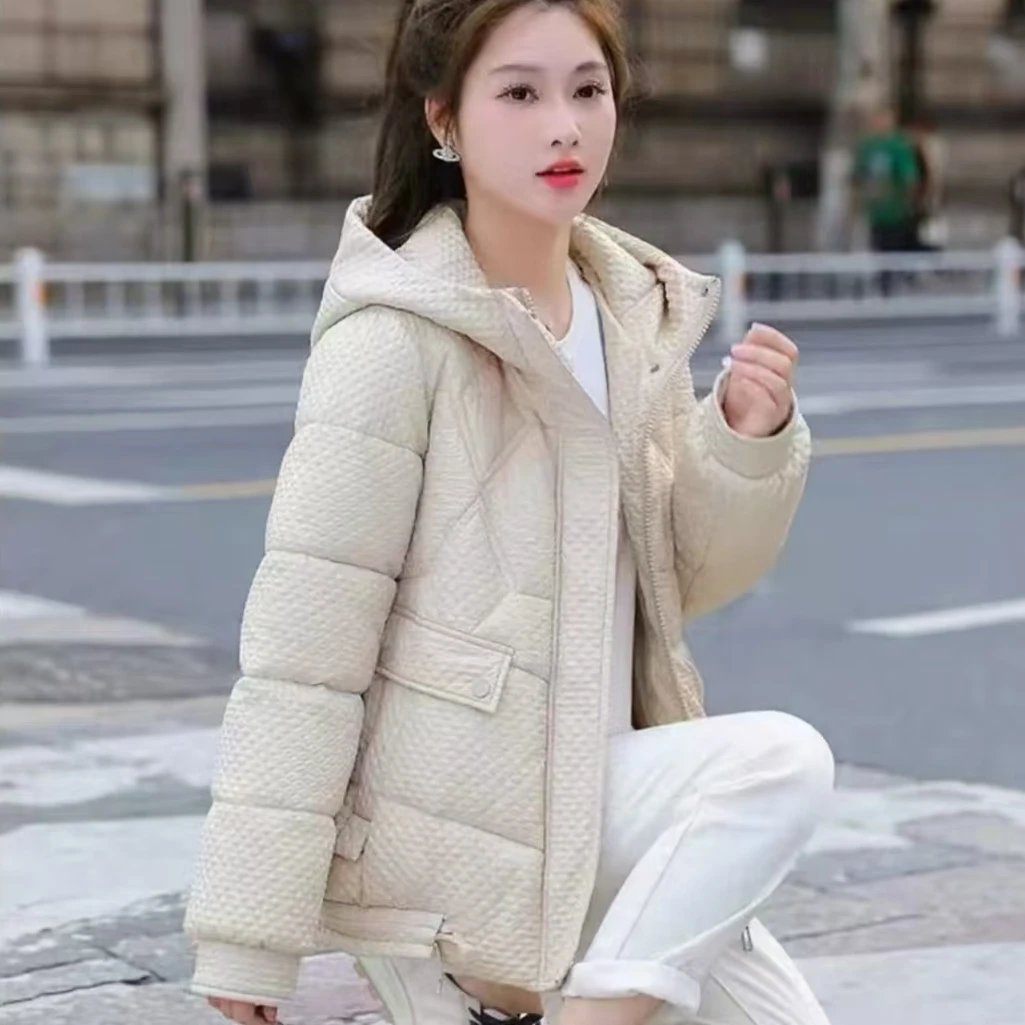 10124连帽保暖字母防风女短款棉衣棉服女士白色时尚休闲