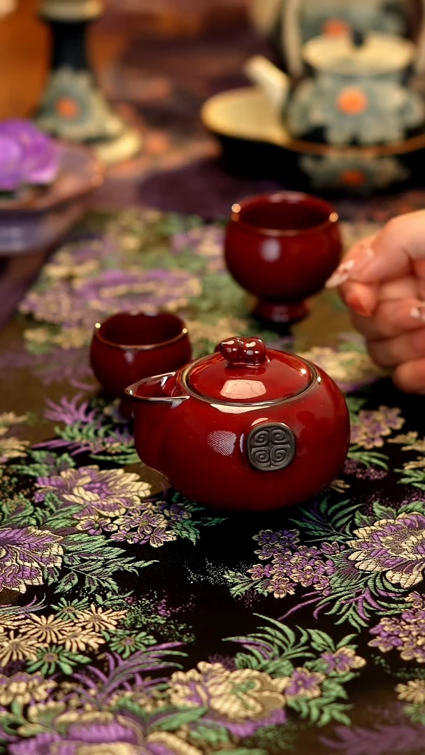 故宫红葫芦一壶两杯·········