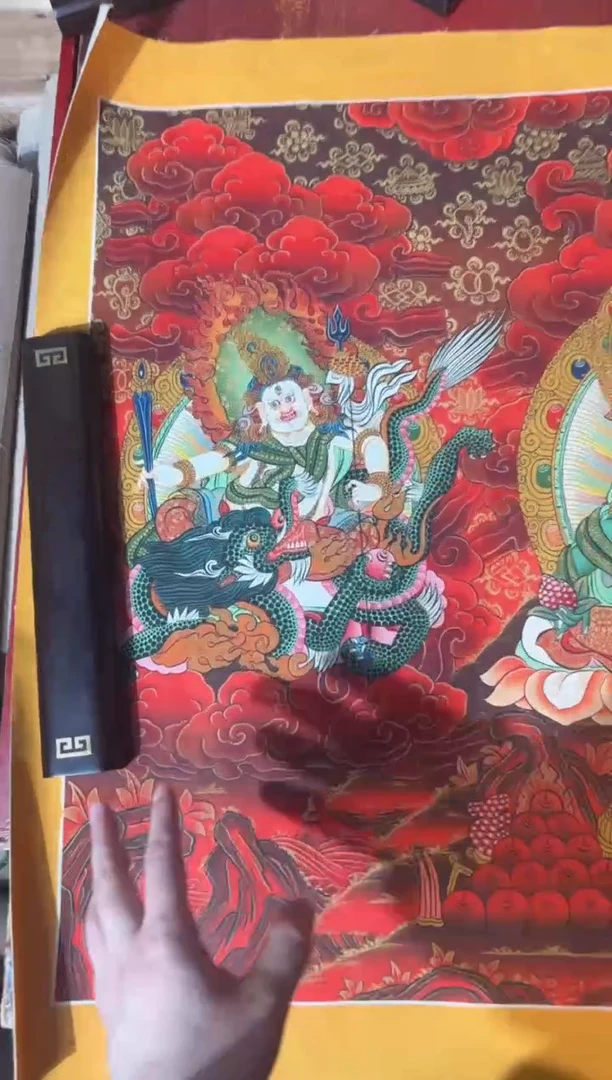 卷轴画龙妹的唐卡tk16