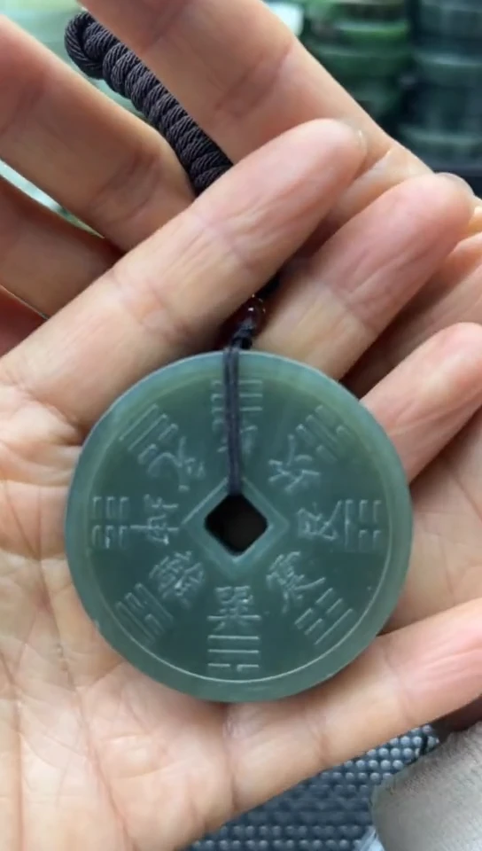 未镶嵌和田玉珠宝半成品花钱