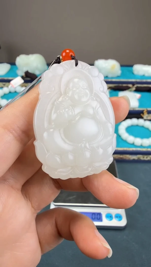 颈饰未镶嵌和田玉1