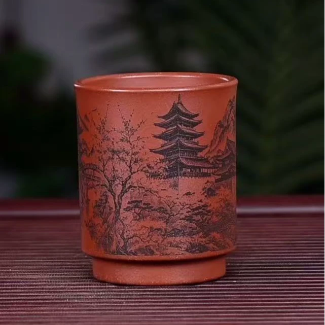 宜兴原矿紫砂主人杯 底槽清 精雕细刻 楼