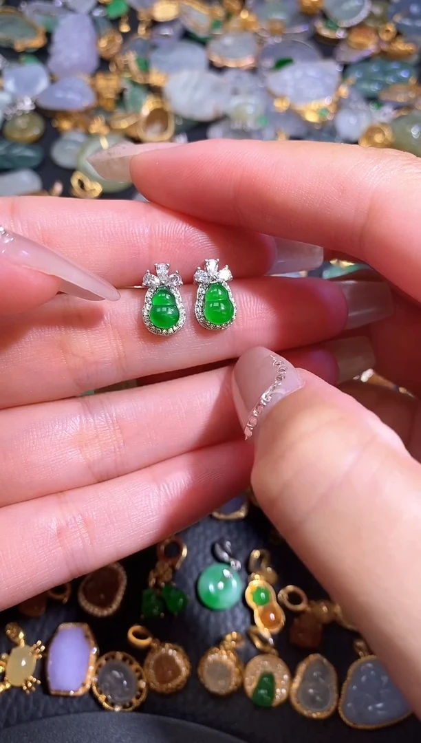 颈饰银S925镶嵌翡翠天然a货翡翠