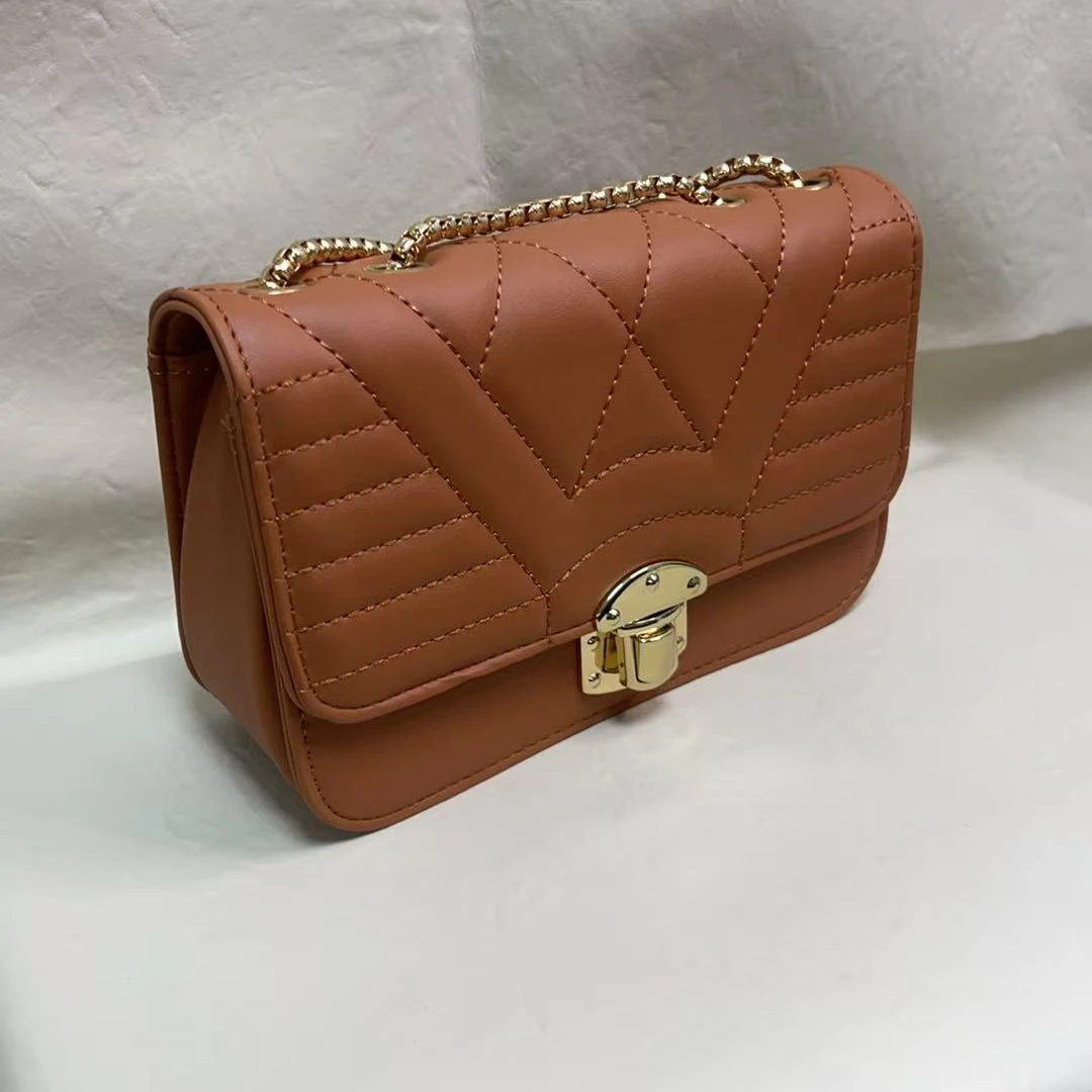 潮流腋下单肩包简约风便携款包盖通勤风纯色休闲女士