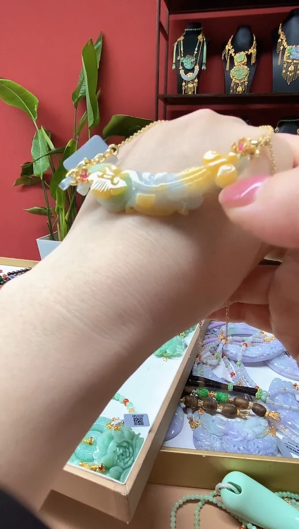 颈饰未镶嵌翡翠翡翠吊坠