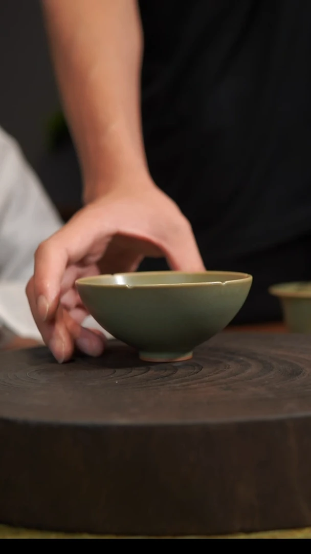 杯子天****右葵口杯 汝州原产地  原矿老釉