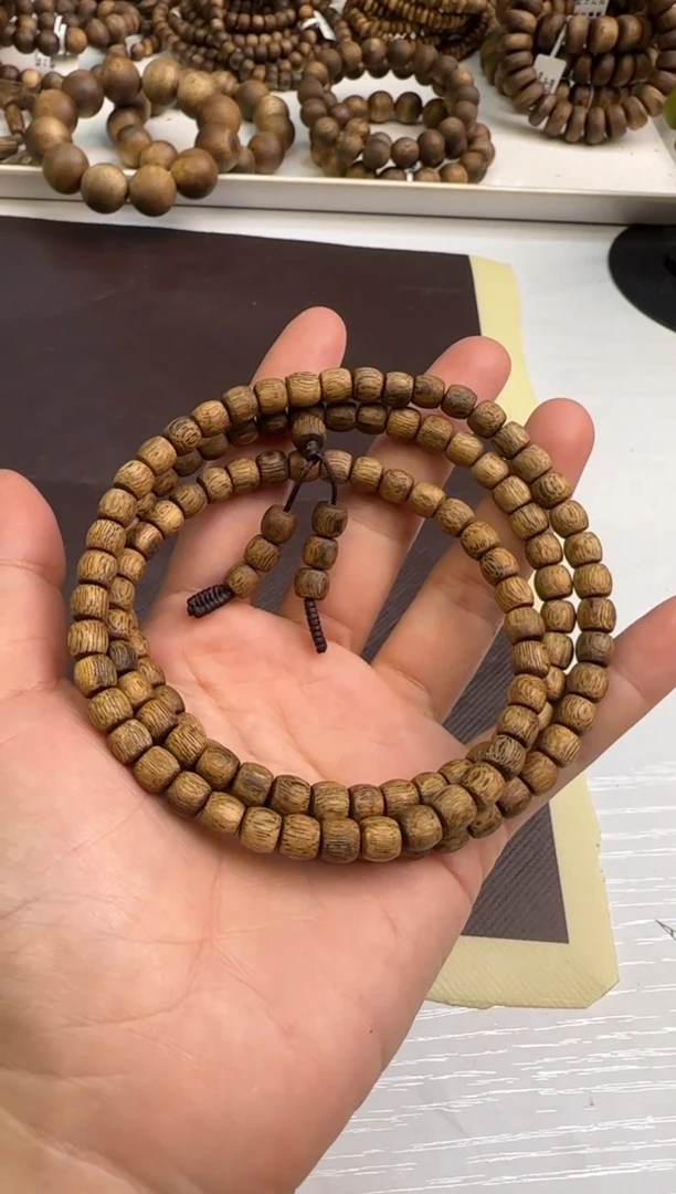 【闪购商品】沉香手串沉水浮海南老白棋6mm直纹鼓珠多样性发1