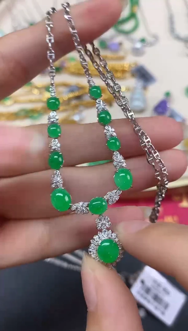 套链18K金镶嵌翡翠套链|19800多样性发其一