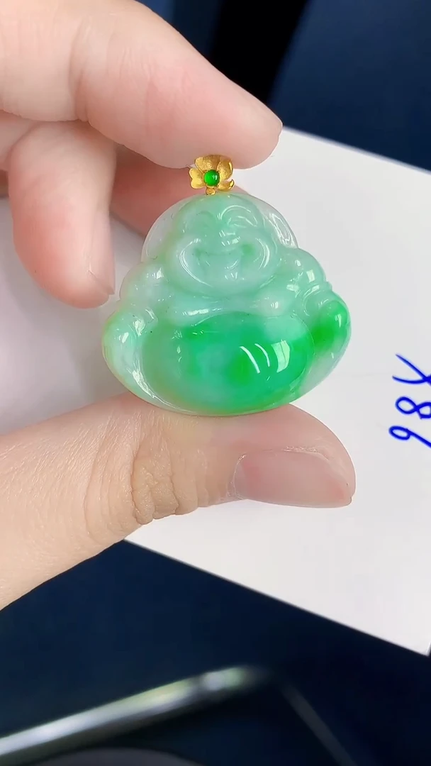 颈饰18K金镶嵌翡翠天然翡翠缅甸A货