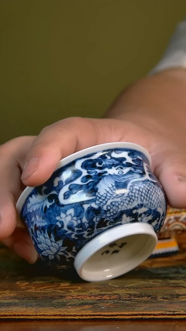 杯手工手绘杯杯很美丽