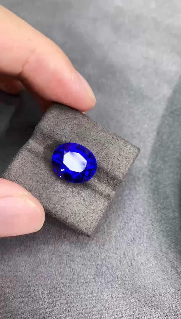 未镶嵌裸石坦桑石q-55 10.11ct