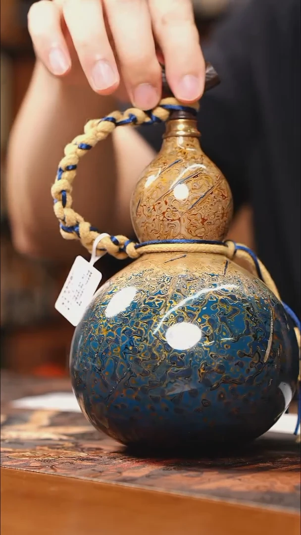 RC076漆艺精致酒葫芦一只