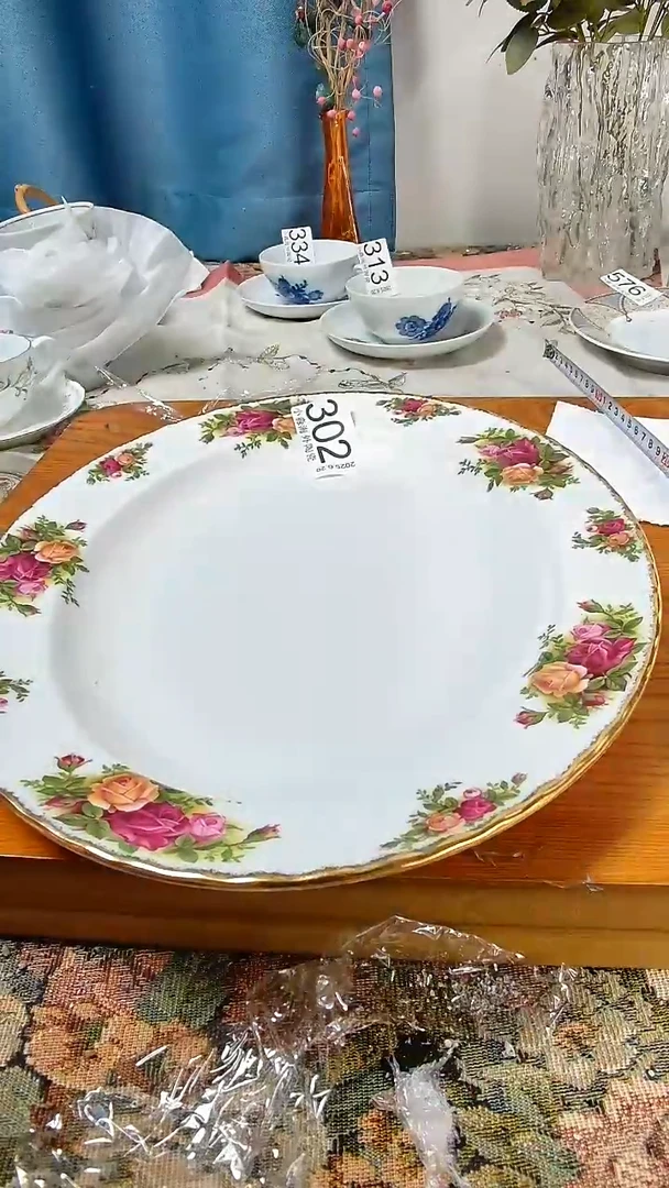 瓷片?****?小淼海外陶瓷工艺品