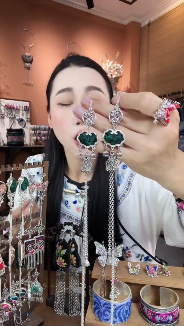 刺绣纯手工民族风耳环