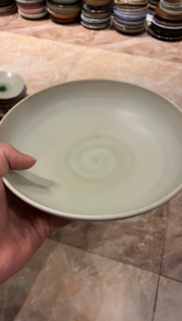 瓷片小*?32手刷豆青锅盘1个