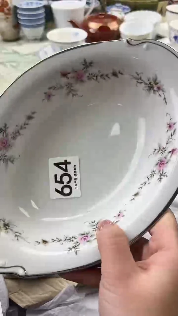 瓷片一**儿654.......