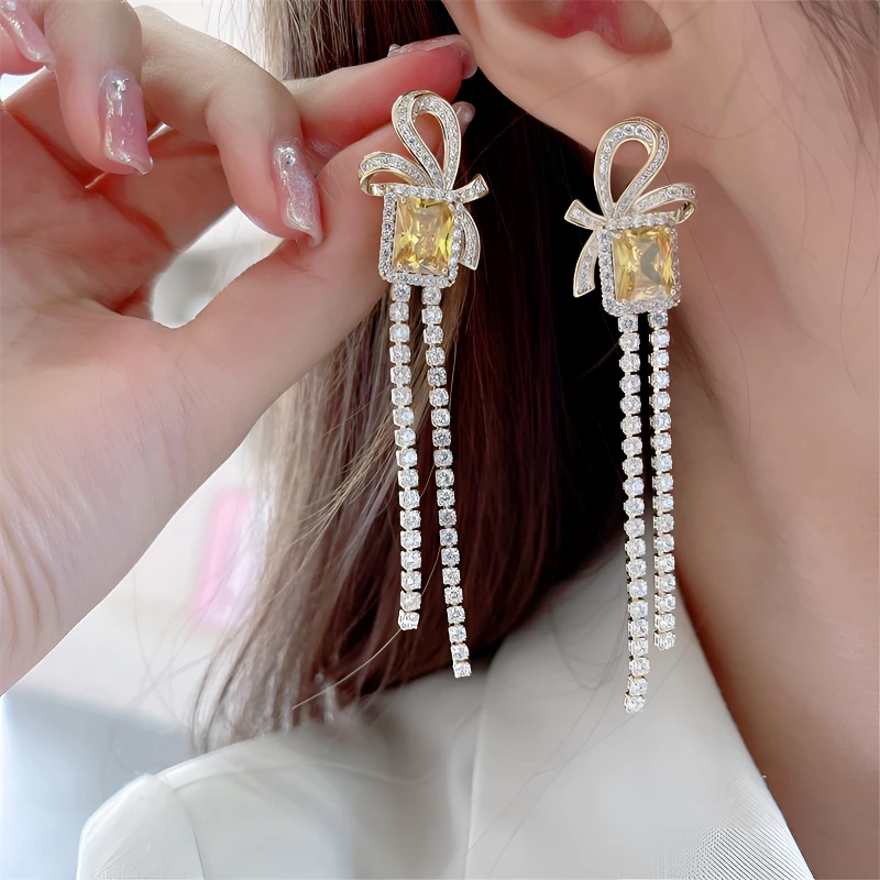 黄铜锆石耳饰 时尚轻奢锆石蝴蝶结长款流苏耳环女 气质显脸瘦耳坠