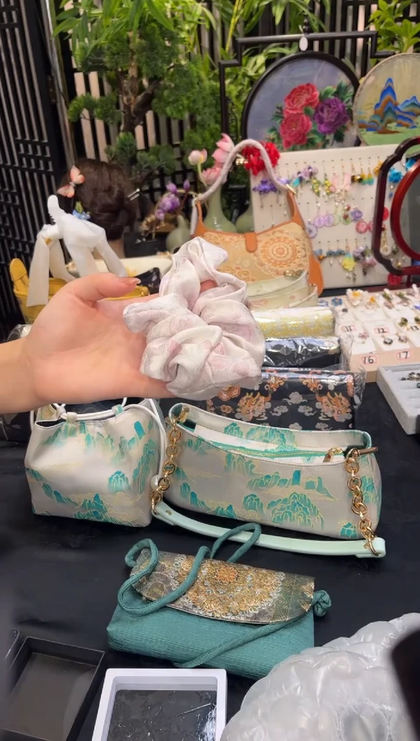 织绣木**夏 非遗苏绣手工饰品