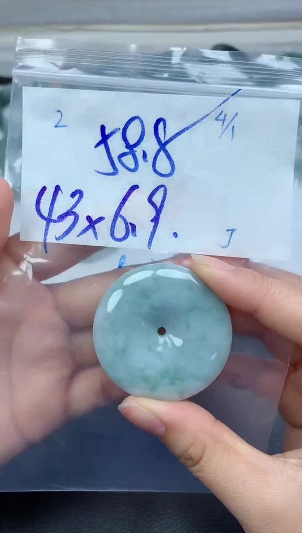 未镶嵌定制翡翠2毛货需精细抛光挂件多样性拍一发一