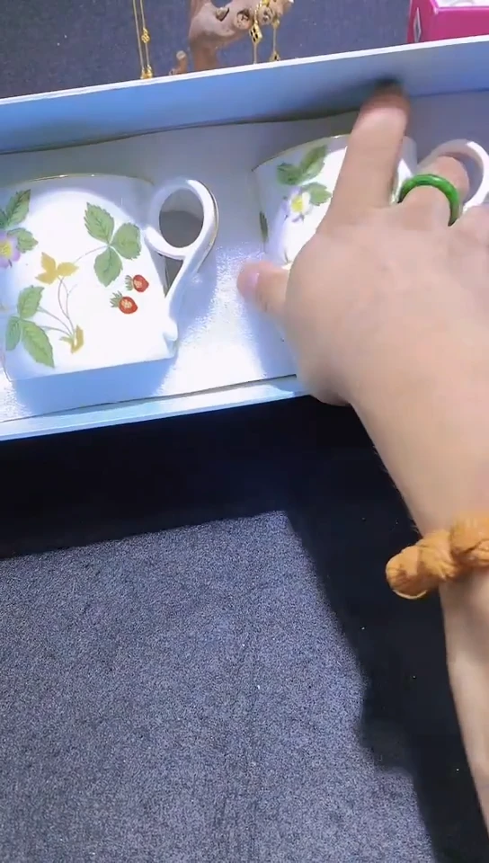 碟111111111111@@1