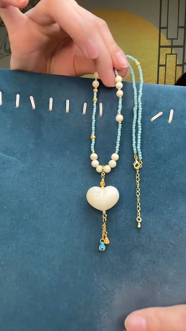 裸石琥珀未镶嵌H2062