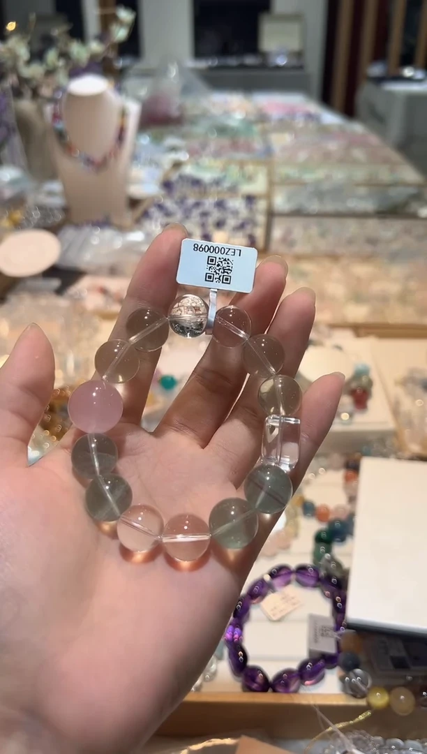 水晶手串未镶嵌手串