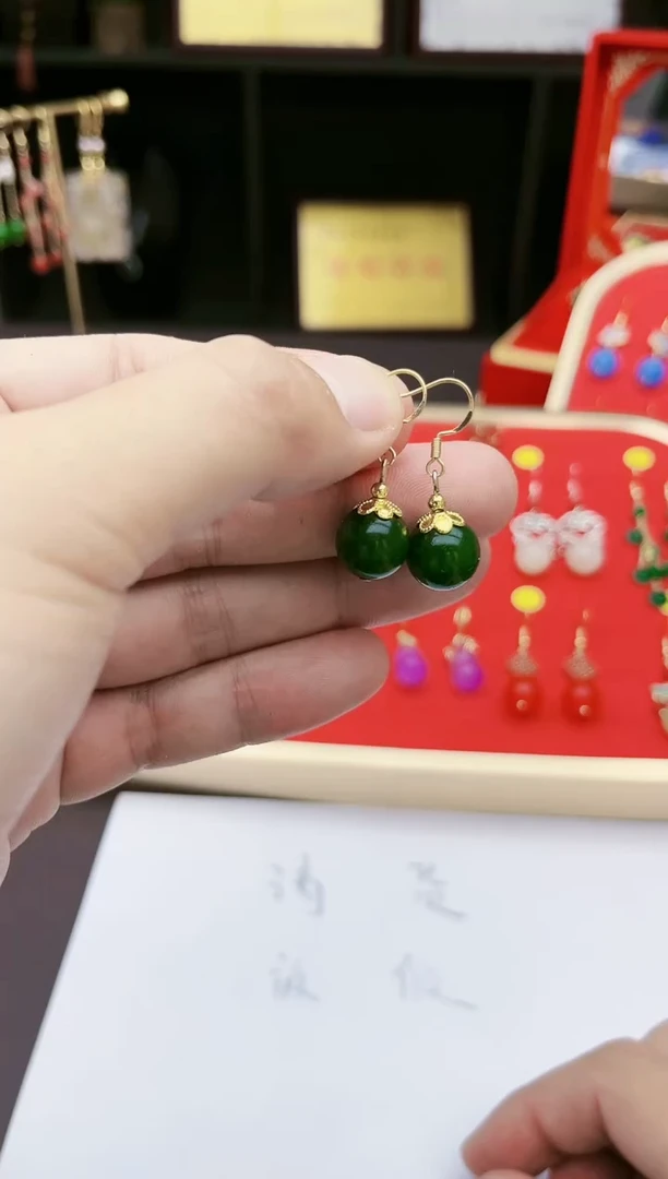 【闪购商品】玛瑙/玉髓耳钉银S925镶嵌438000