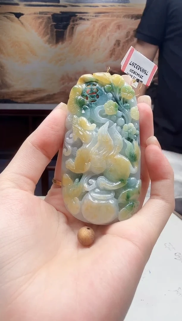 未镶嵌沉香吊坠翡翠木带宝65