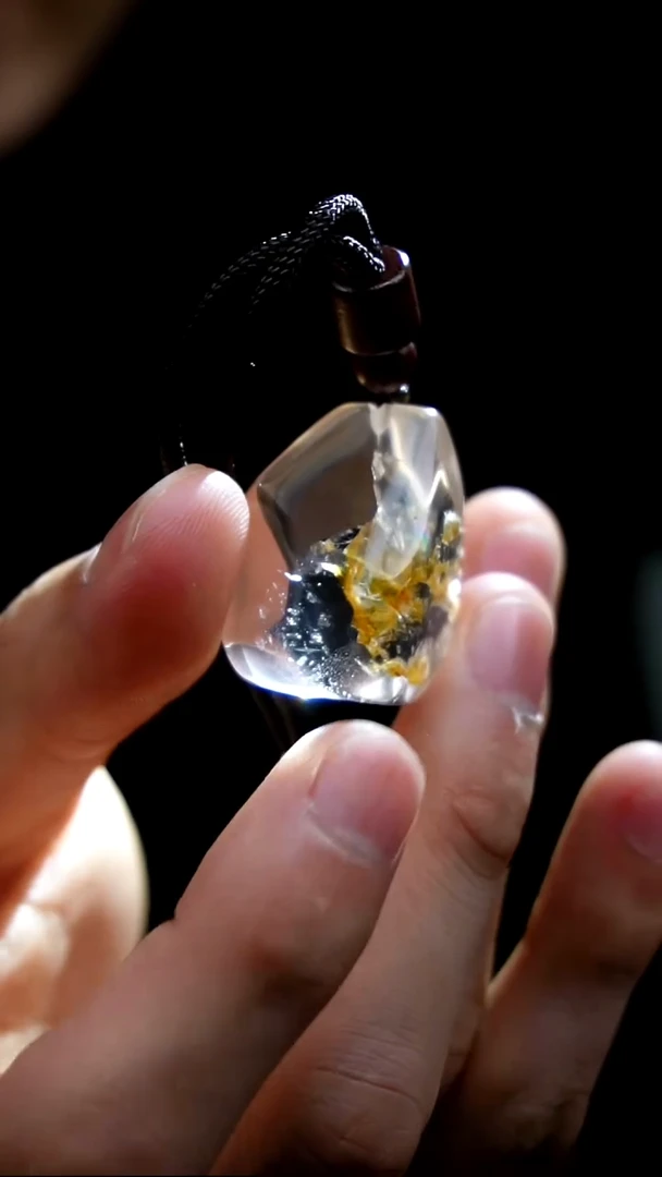 吊坠(赠链)未镶嵌水晶水晶