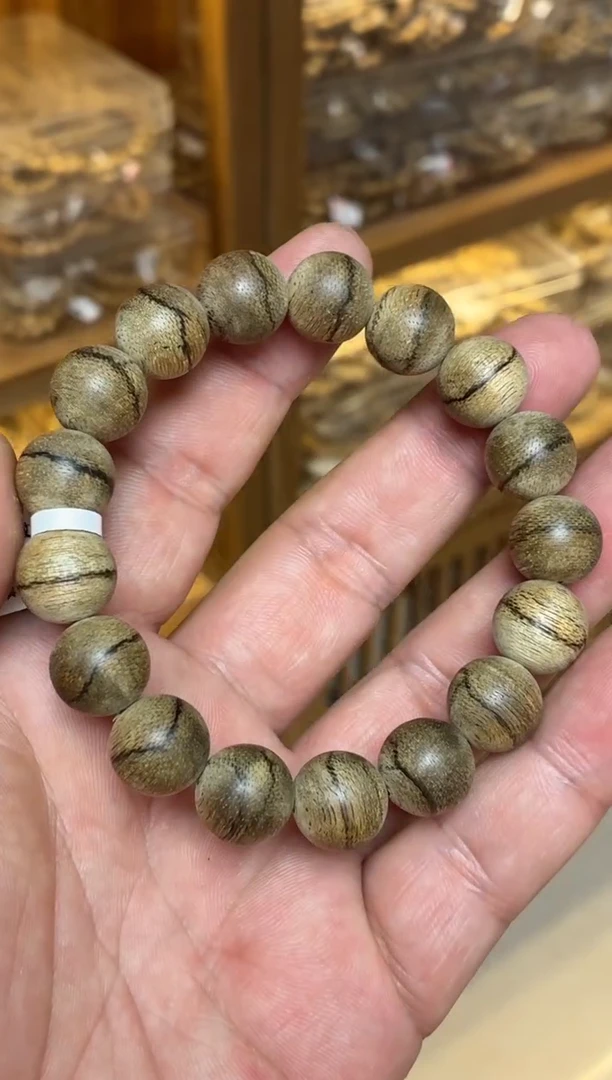 沉香手串 达拉干圆珠单圈虎皮纹1.3多样性发其一