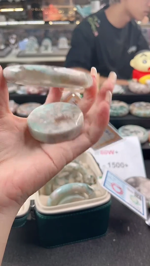 未镶嵌手镯石英质玉尘*丷圈口（赠品镯心）