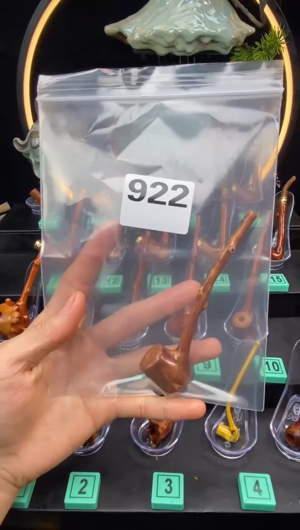 【闪购商品】黑果木檬子木烟斗c