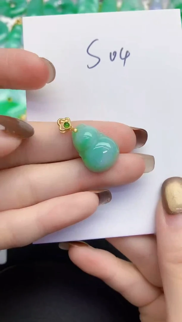 颈饰未镶嵌翡翠缅甸天然翡翠A货