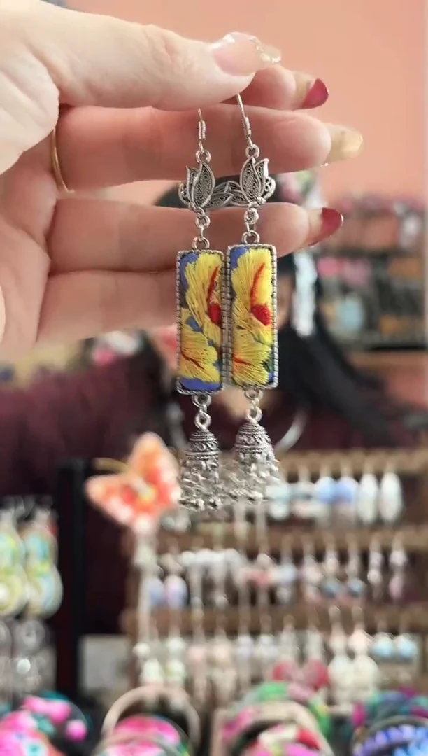 织绣艺枝独绣手工饰品72