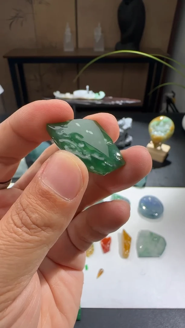 未镶嵌定制翡翠缅甸A货翡翠