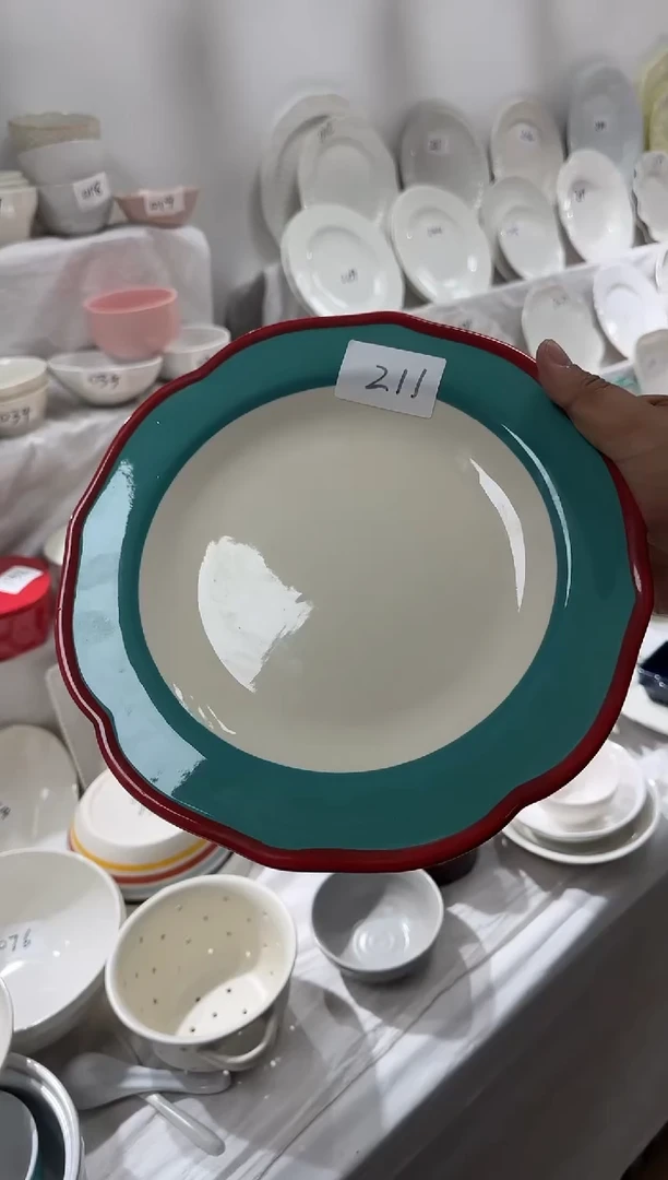 【闪购商品】瓷片两个瑕疵红边大盘