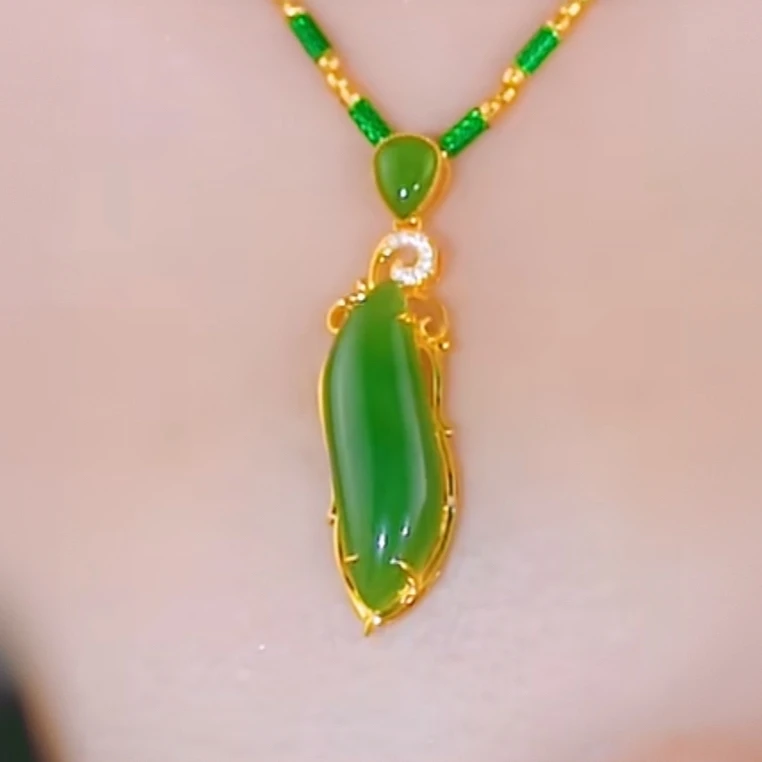 k金镶-碧玉苹果绿美人腰吊坠项链