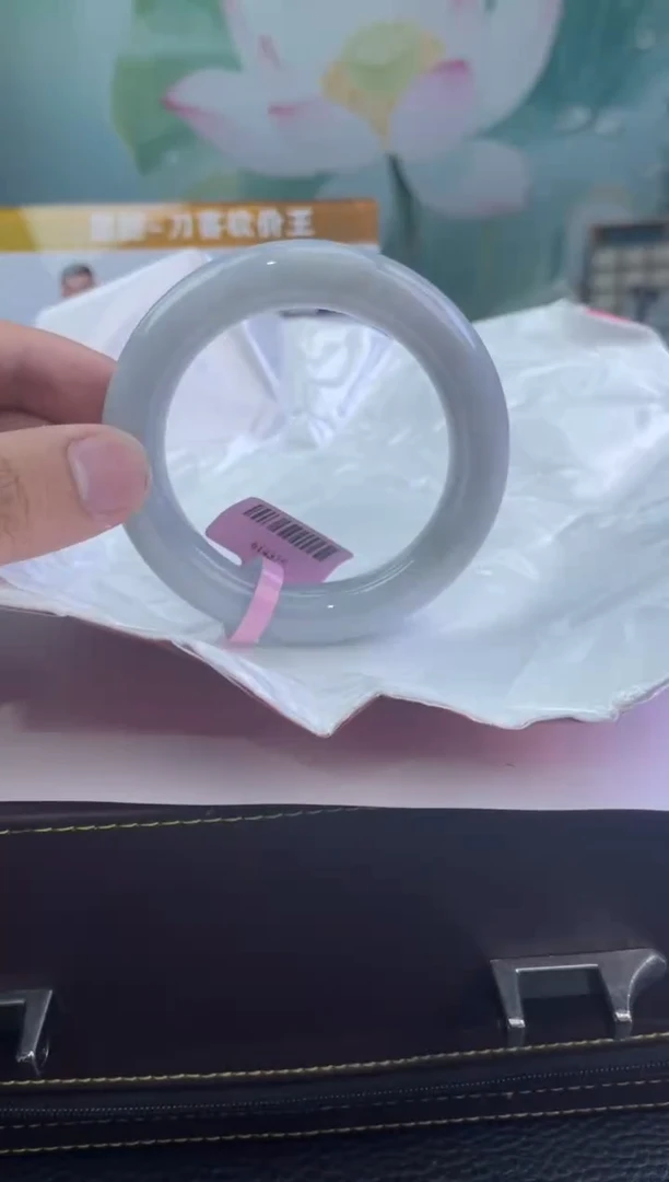 翡翠手镯未镶嵌25翡翠手镯（微瑕）