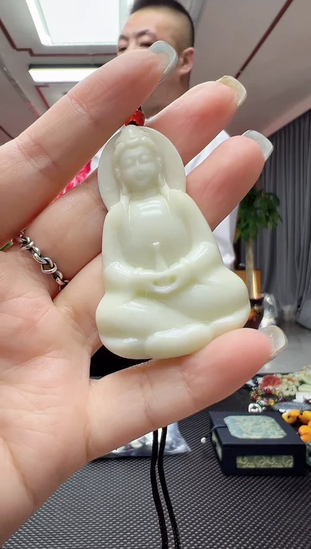 【闪购商品】蛇纹石玉挂件未镶嵌多样性发货其中发一