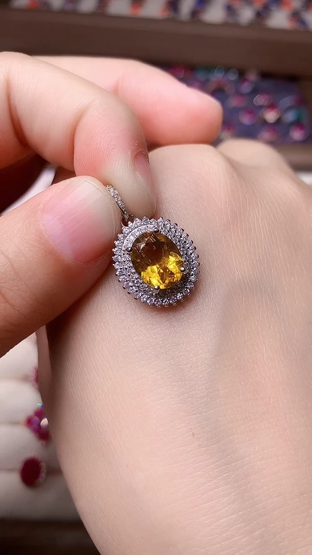 【闪购商品】黄晶吊坠(不含链)银S925镶嵌0000