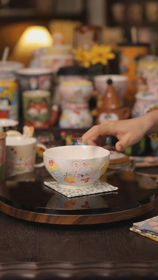 景德镇釉下彩绘设计师款式陶瓷