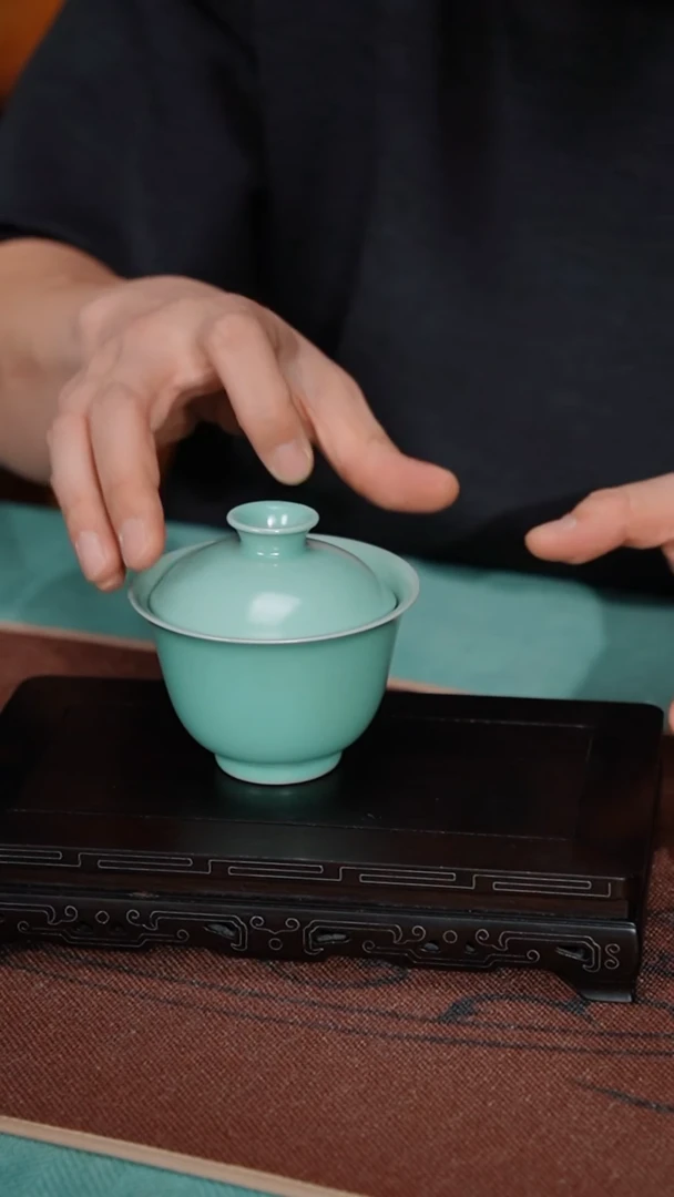 【闪购商品】150-8芙蓉月（正天青 不完美）送杯