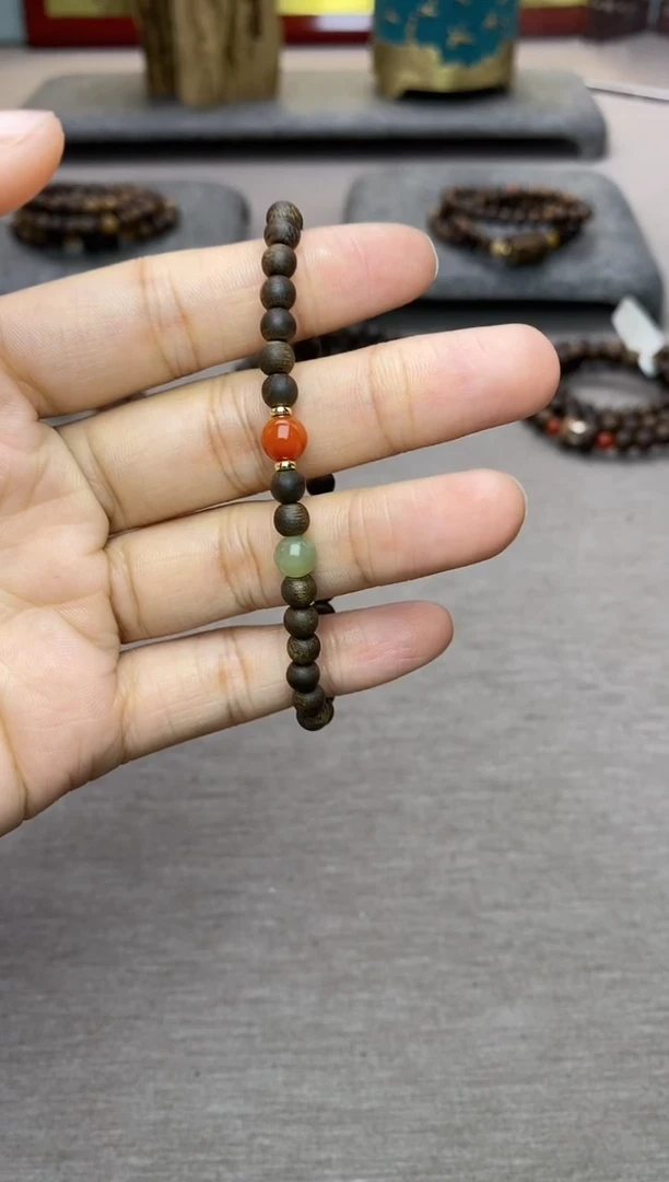 【闪购商品】沉香手串芽庄白棋楠04单圈＋配饰