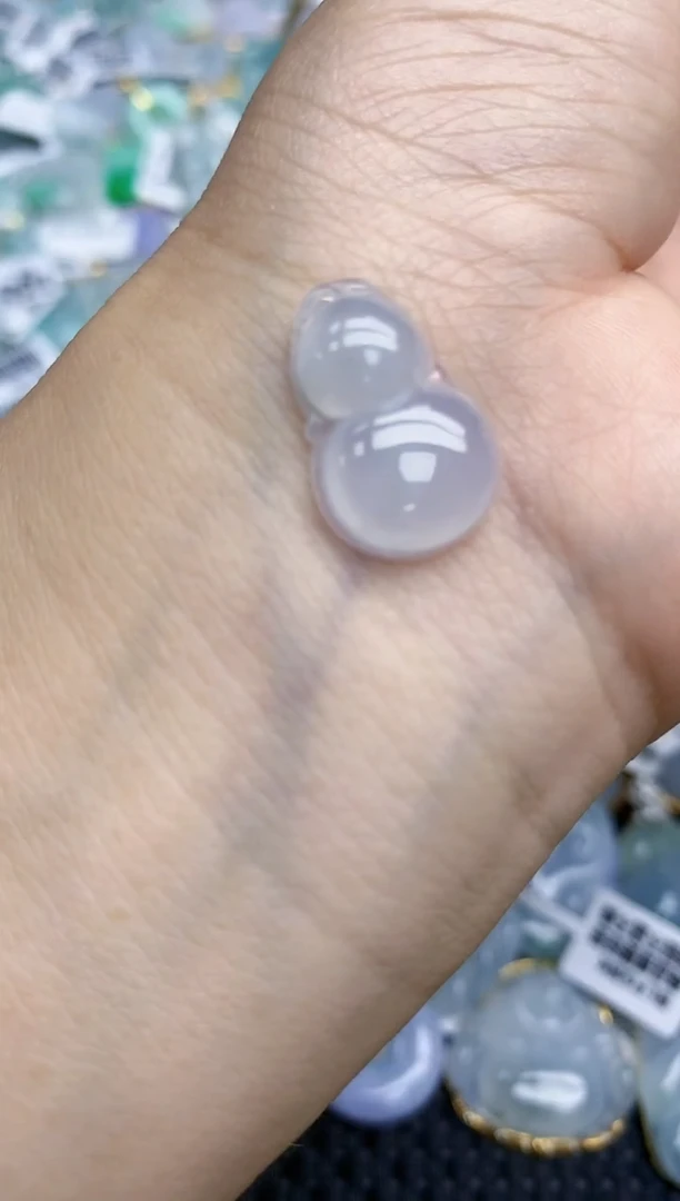 翡翠未镶嵌颈饰28   天然翡翠A货