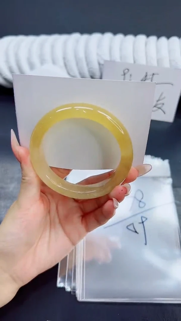 未镶嵌手镯石英质玉78/59