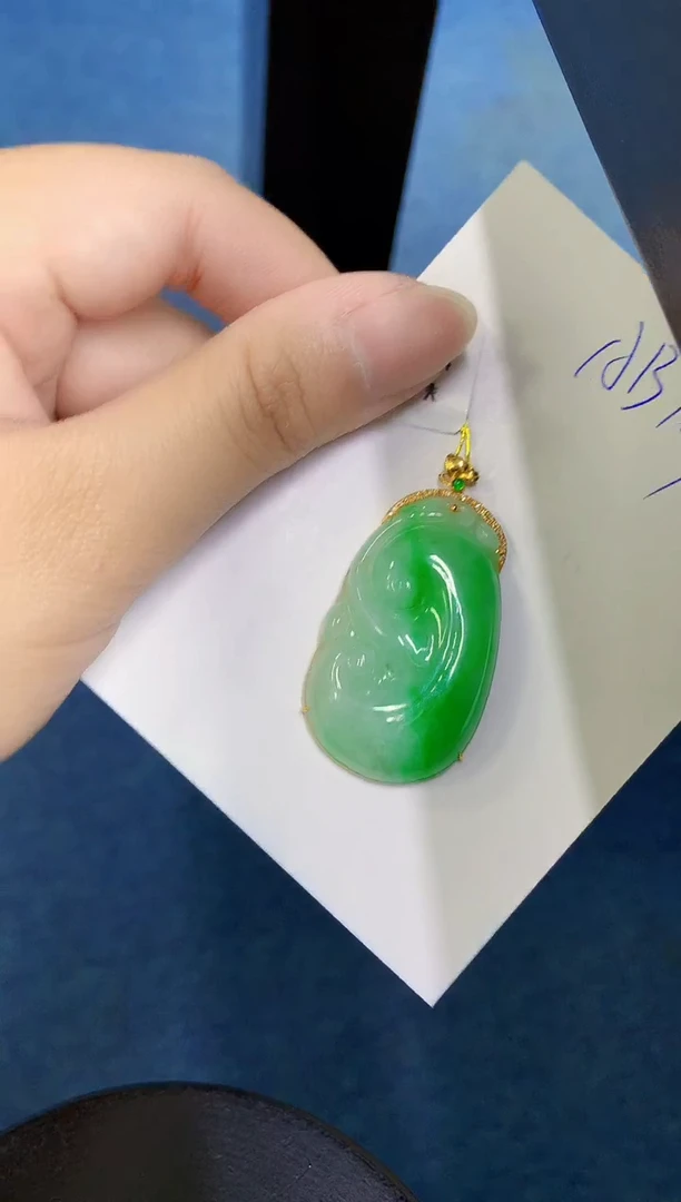 翡翠18K金镶嵌颈饰天然緬甸A貨翡翠